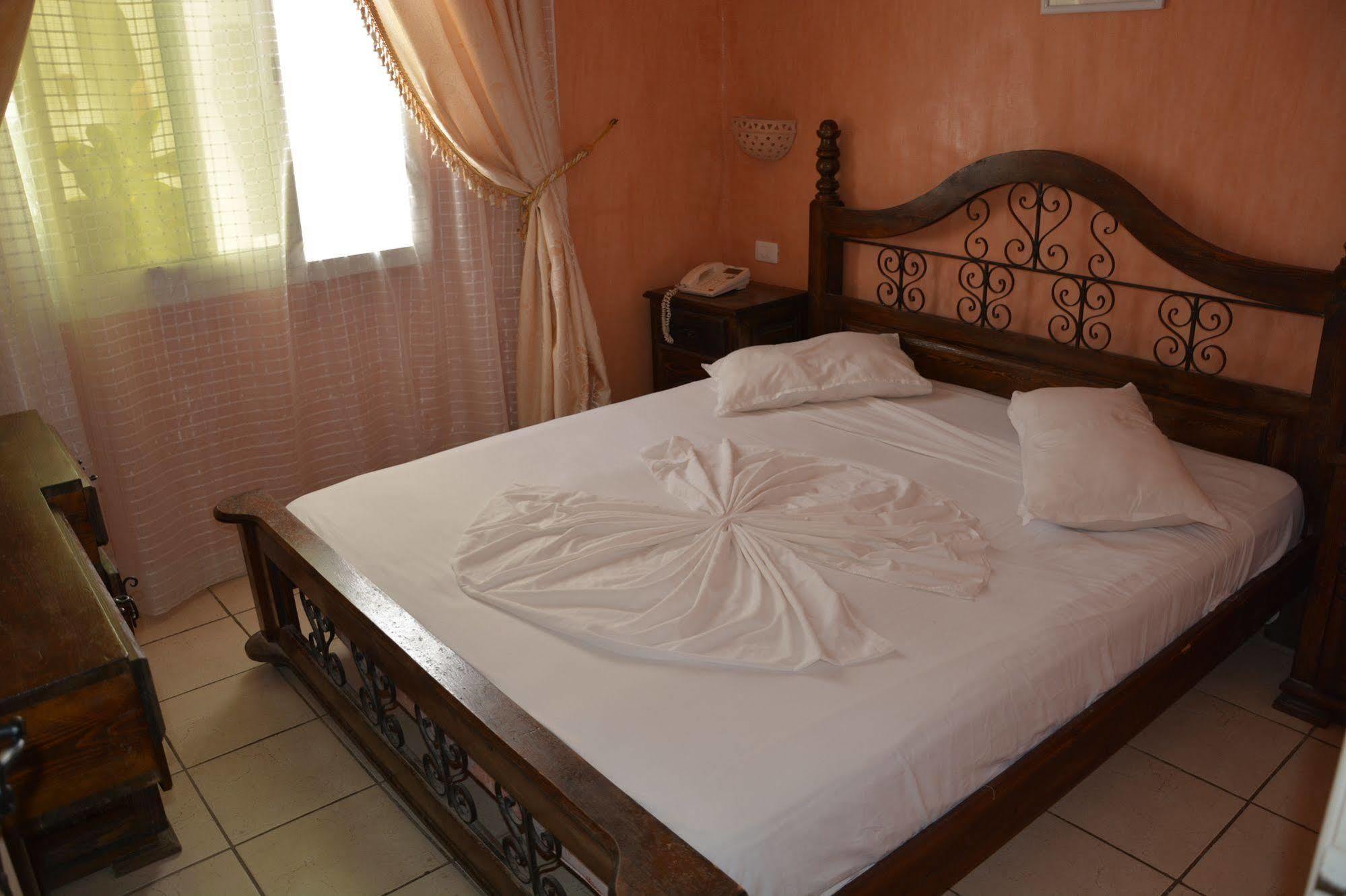 Hotel Residence Bellevue Dżardżis Zewnętrze zdjęcie