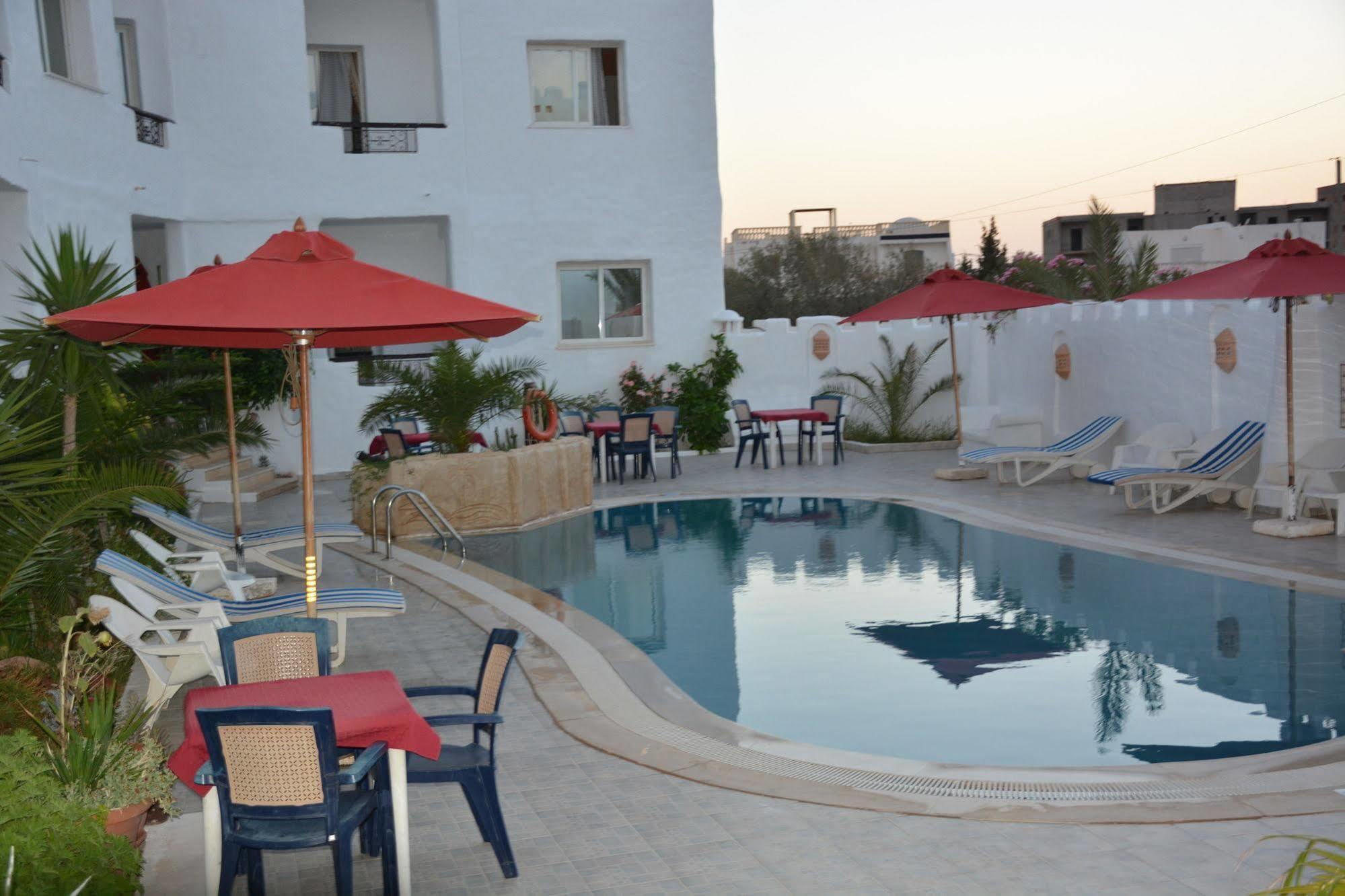 Hotel Residence Bellevue Dżardżis Zewnętrze zdjęcie